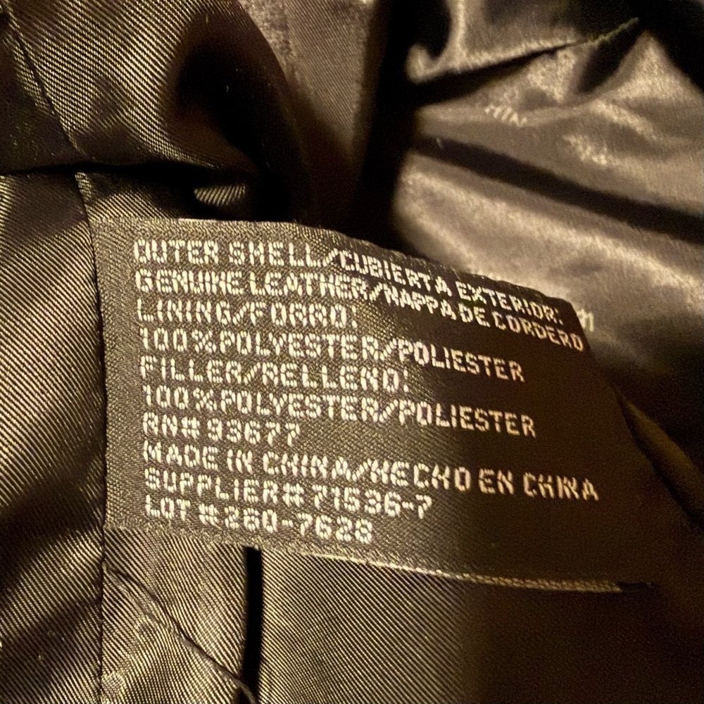 Gently Worn Worthington Black Chevron Leather Jacket - Picture 4 of 4